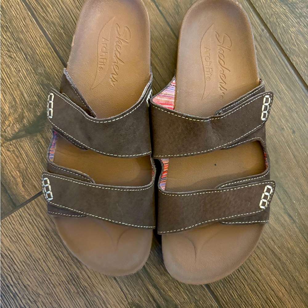 Like New Sketchers Arch Fit Two Strap Sandals